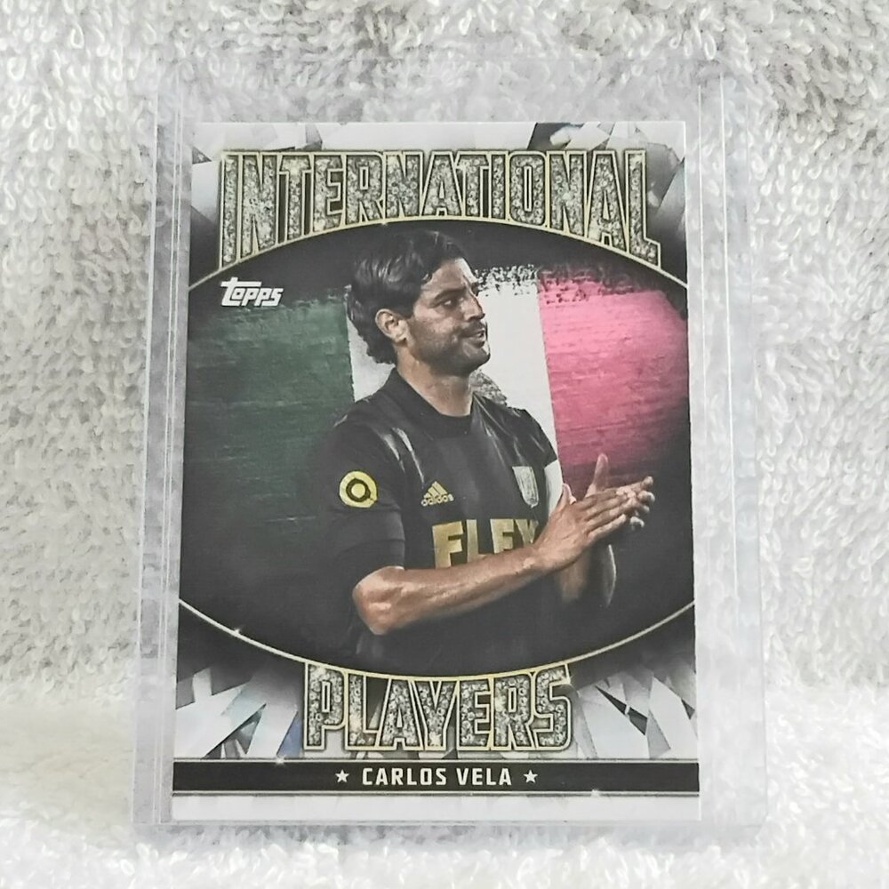 5/$20 Mint 2022 Topps Carlos Vela International Players MLS Card IP-6!!